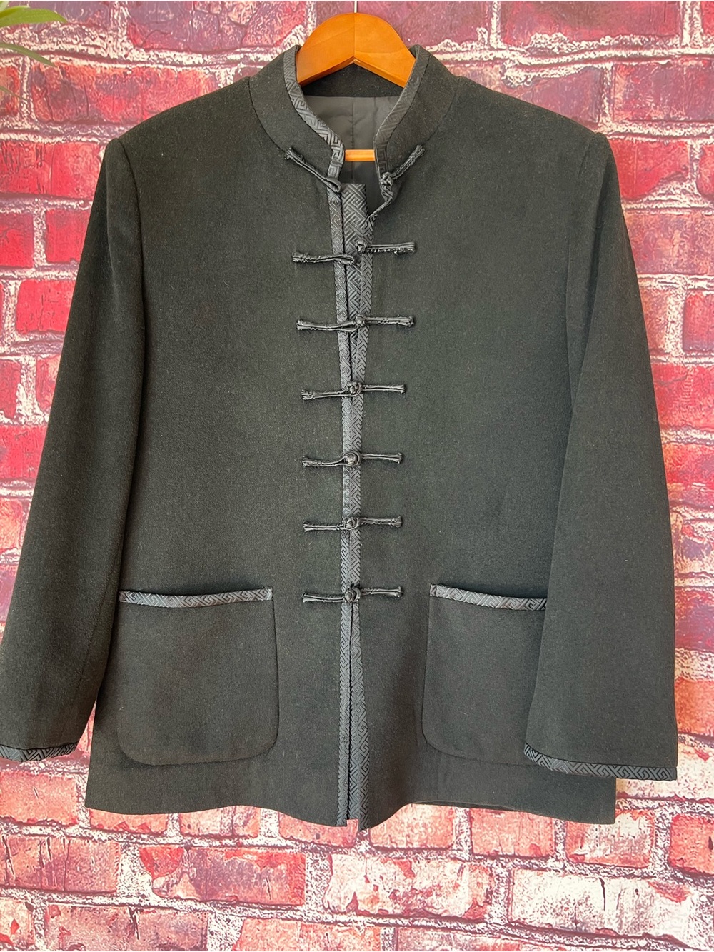Traditional Chinese Tangzhuang (Tang Suit) Jacket - Heavyweight